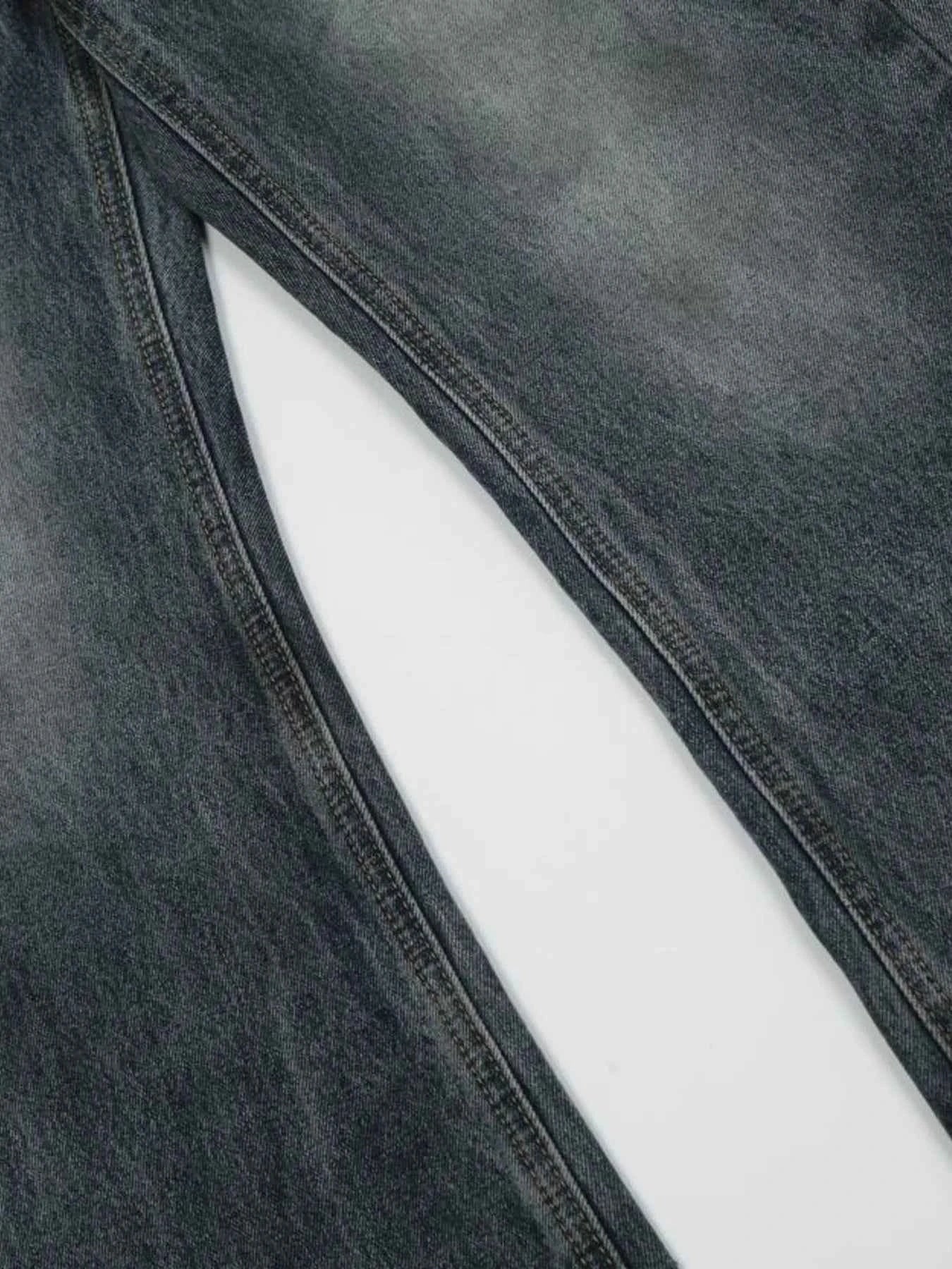 Men's Washed Distressed Wide-Leg Jeans